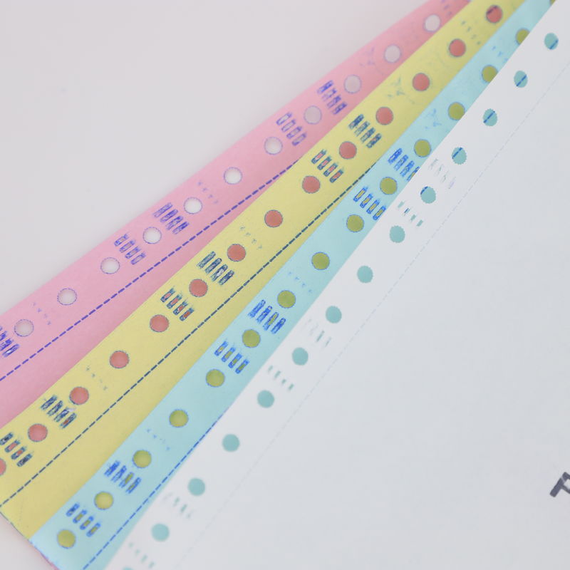 FSC A GRADE CB/CFB/CF Black / Blue Image Invoice 5 Plys NCR Paper For Continuous Bill