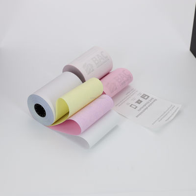 NCR papier papier de copie sans carbone facilitant la duplication des documents commerciaux formulaires et reçus améliorant la productivité et la précision